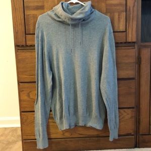 ▪️Men’s H&M sweater▪️